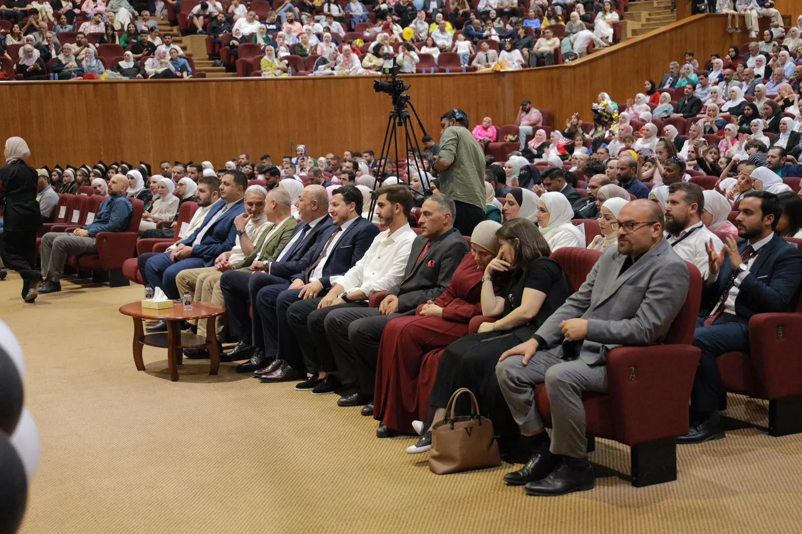 Professional presentation before a large audience