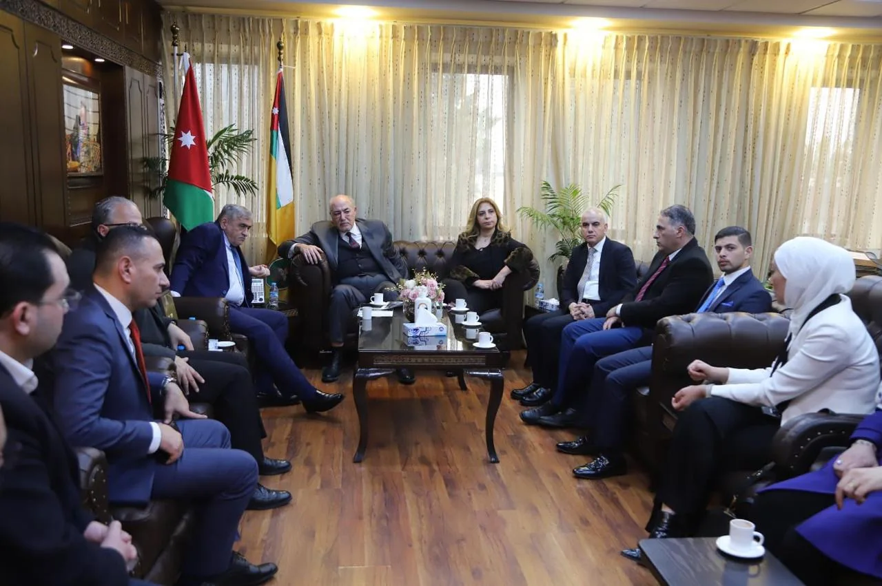 Executive meeting with leaders and partners